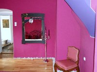 alte apotheke weitra 012  blick zurueck in den gang